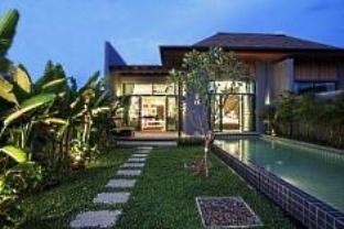 Two Villas Holiday Phuket: Onyx Style Nai Harn Beach
